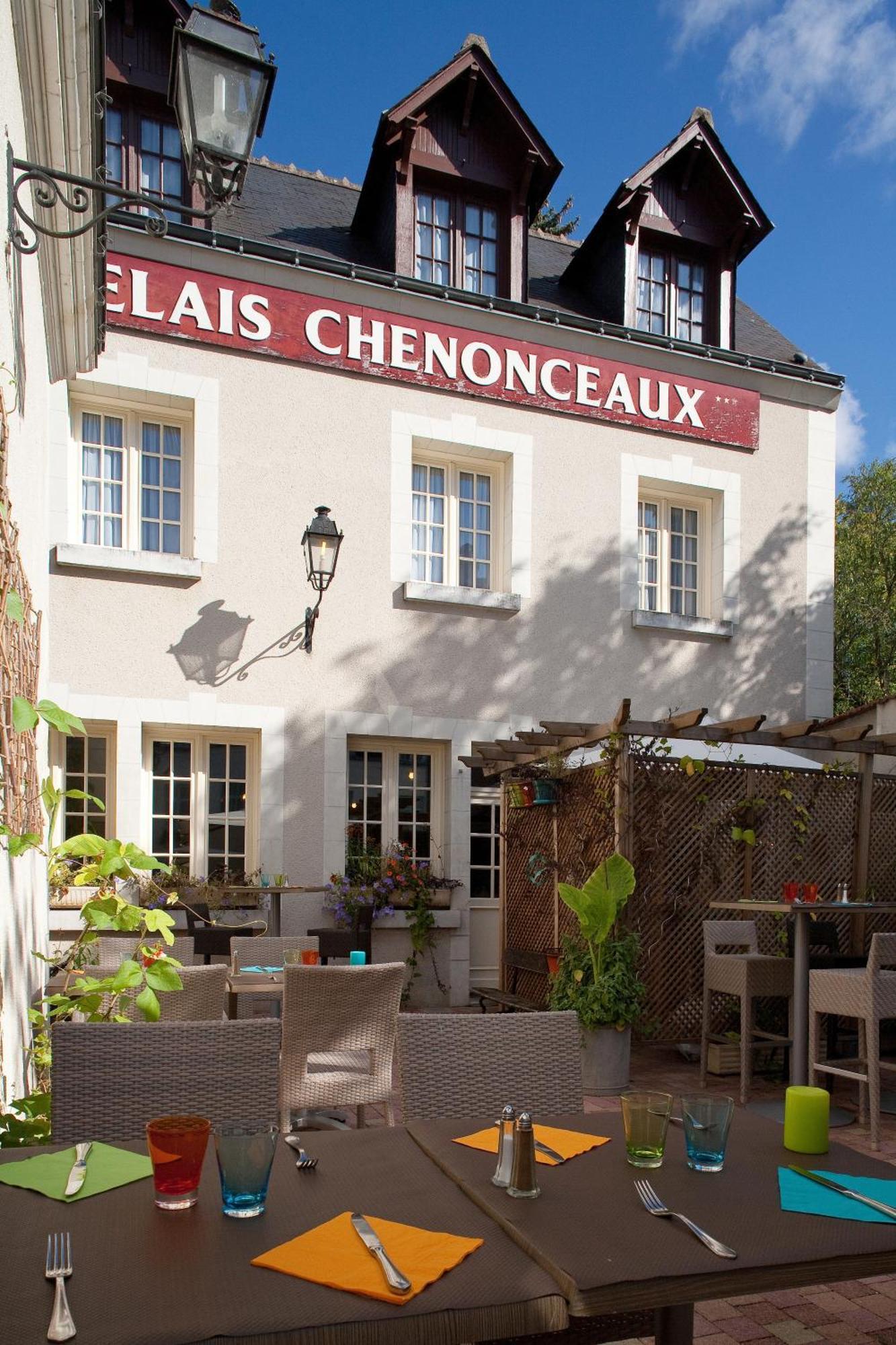 Logis Hotels Restaurant Le Relais Chenonceaux Exterior photo
